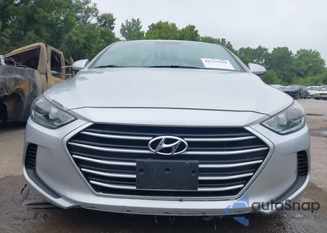 2018 Hyundai Elantra Sel z USA, uszkodzony, nr VIN 5NPD84LF8JH238006